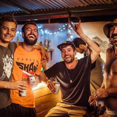 Day Tripper Hostel Tulum Exterior photo