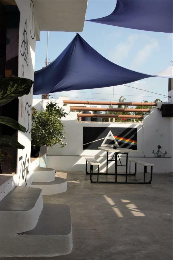 Day Tripper Hostel Tulum Exterior photo