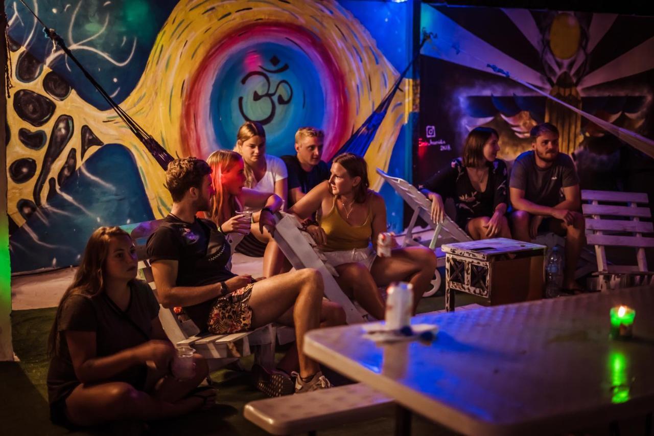 Day Tripper Hostel Tulum Exterior photo